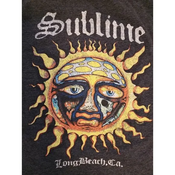Sublime Ladies Cropped Graphic T-Shirt Size S Beachy Skatergirl - Picture 6 of 6